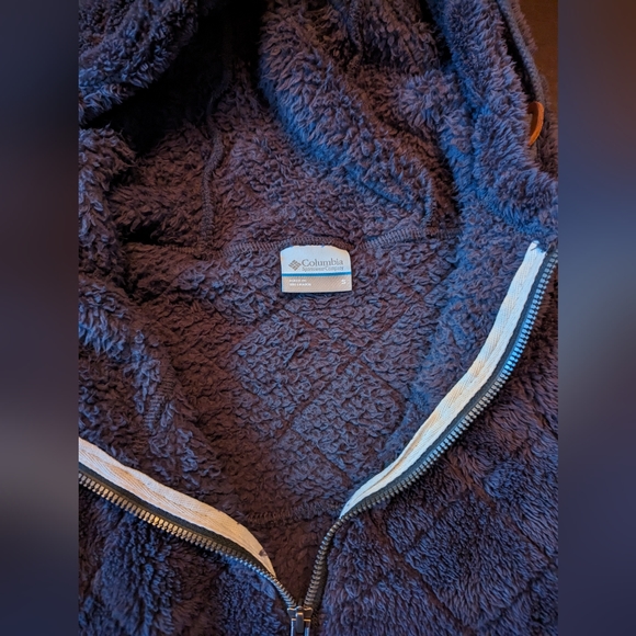 Columbia Fireside Sherpa Shrug - Picture 3 of 4